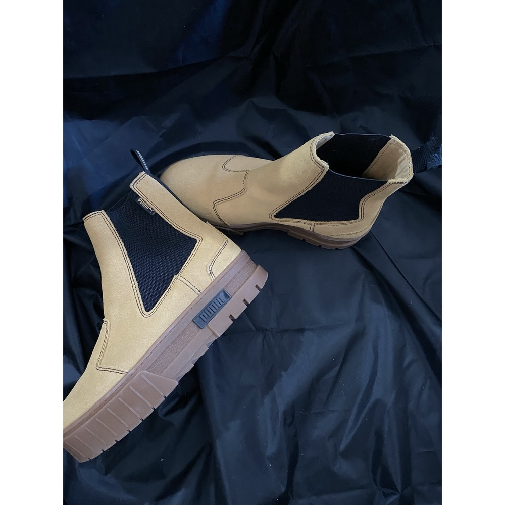 PUMA Women's Mayze Chelsea Suede Platform Tan Chelsea Ankle Boots Size 9‎
